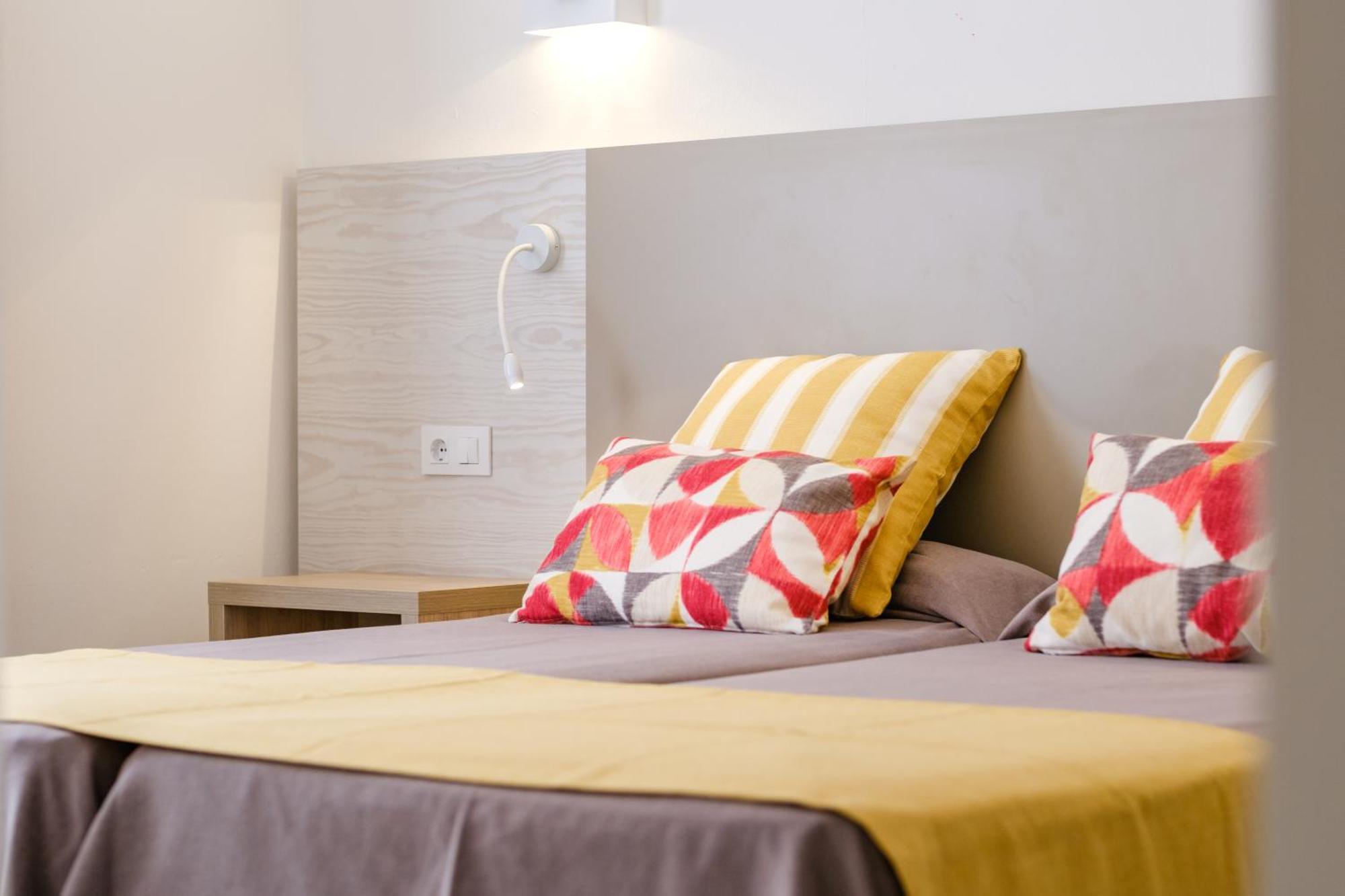 Apartamentos Vista Club Santa Ponça Buitenkant foto